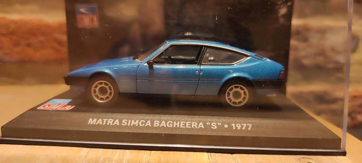 Matra Simca Bagheera S 1977 bleue 1:43 en vitrine, Hobby & Loisirs créatifs, Voitures miniatures | 1:43, Enlèvement ou Envoi
