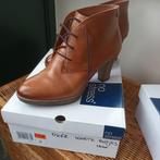 Enkellaarsjes met hak zgan dames 38, Bruin, Lage of Enkellaarzen, Ophalen of Verzenden, Zo goed als nieuw