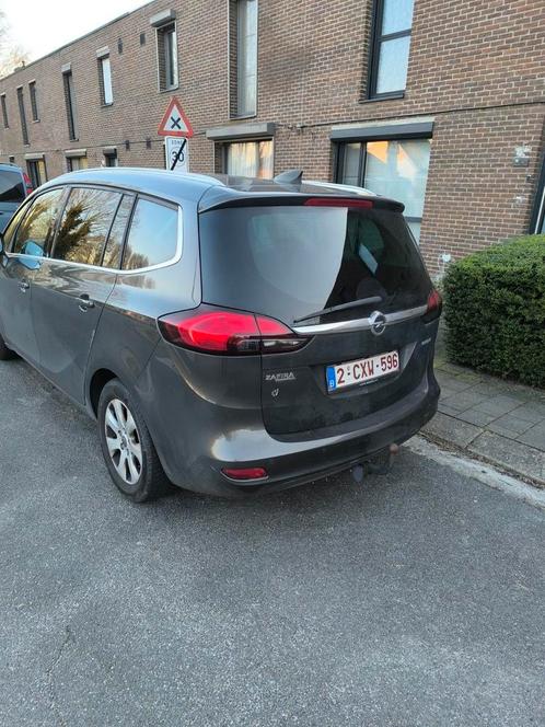 Opel zafira Tourer 1.6cdti euro 6b, Auto's, Opel, Particulier, Zafira, Trekhaak, Ophalen