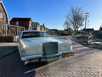 Voiture de ville Lincoln Continental