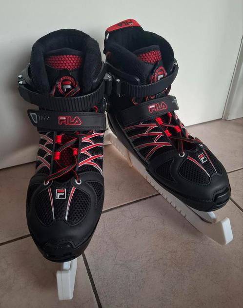 Zwart/rode Fila schaatsen maat 38-41 met schaatsbeschermer, Sport en Fitness, Schaatsen, Zo goed als nieuw, Overige merken, Ophalen of Verzenden