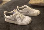 Nike Air force one, Enfants & Bébés, Vêtements enfant | Chaussures & Chaussettes, Enlèvement ou Envoi, Comme neuf