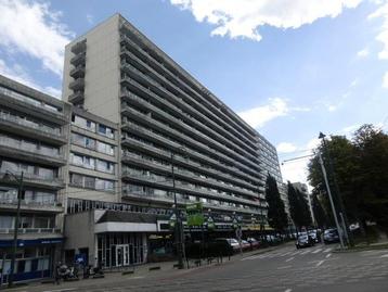 Andere te koop in Molenbeek-Saint-Jean beschikbaar voor biedingen