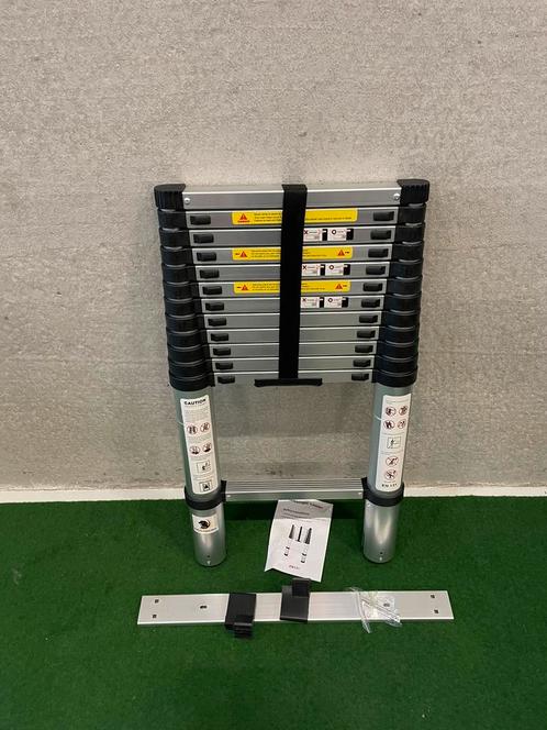 Nieuwe 3.8/4.4M telescoop ladder, Doe-het-zelf en Bouw, Ladders en Trappen, Nieuw, Ladder, Ophalen