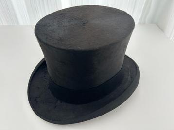 Zwarte Hoge Hoed  - stijl  ‘Belle Epoque’ – jaren  beschikbaar voor biedingen