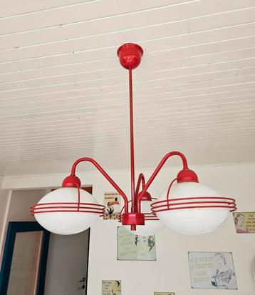 Vintage hanglamp rood  beschikbaar voor biedingen