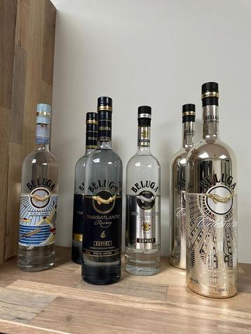 Lots de 6 bouteilles de vodka Beluga beschikbaar voor biedingen