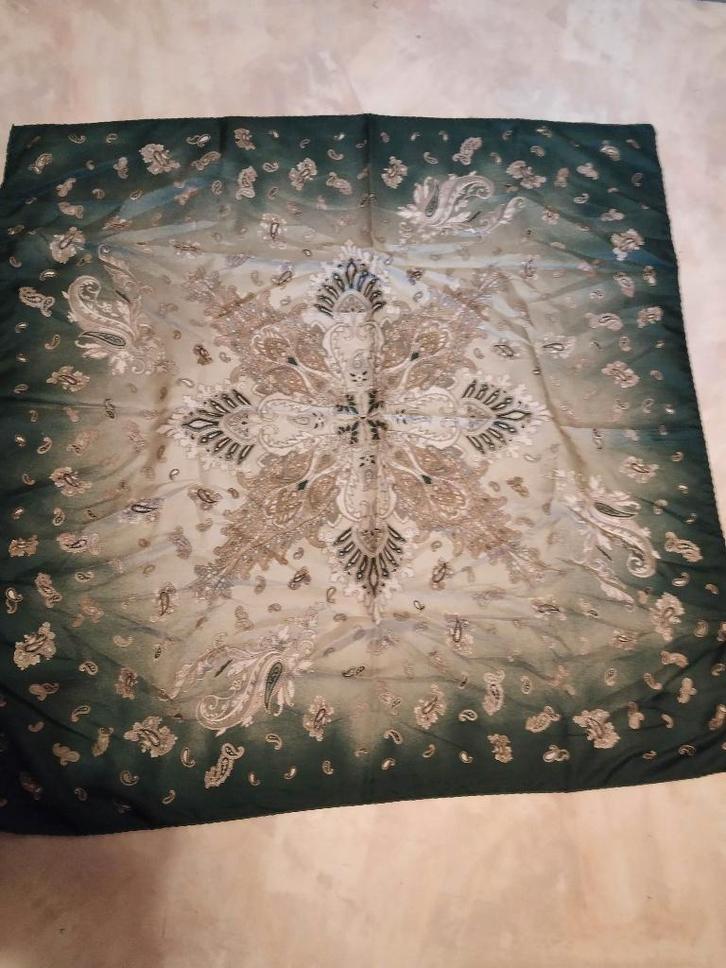 splinternieuwe dames sjaaltjes uit te kiezen, Kinderen en Baby's, Kinderkleding | Mutsen, Sjaals en Handschoenen, Nieuw, Ophalen of Verzenden