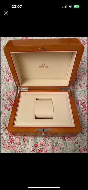 Boîte neuve pour Omega beschikbaar voor biedingen