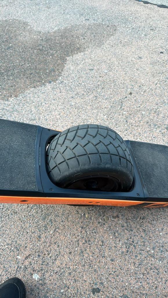 Onewheel GT TE KOOP VOOR EEN SPOTPRIJS!, Sport en Fitness, Skateboarden, Zo goed als nieuw, Ophalen