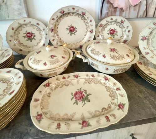 Porseleinen servies BAVARIA ZEH SCHERZER, Antiek en Kunst, Antiek | Servies los, Ophalen