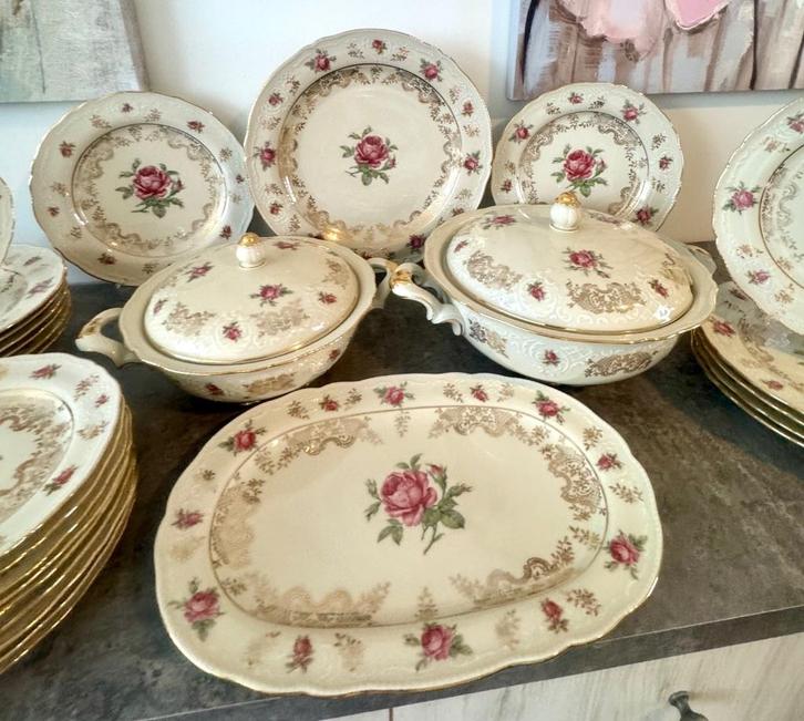 Porseleinen servies BAVARIA ZEH SCHERZER, Antiek en Kunst, Antiek | Servies los, Ophalen
