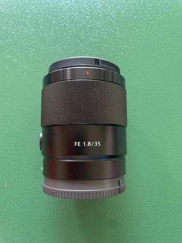 Sony FE 35mm f/1,8 of - FE 50mm f/1,8  beschikbaar voor biedingen