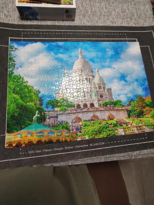 Puzzel "Brasilica Sacre Cour,Paris,France", Hobby en Vrije tijd, Denksport en Puzzels, Zo goed als nieuw, Legpuzzel, 500 t/m 1500 stukjes