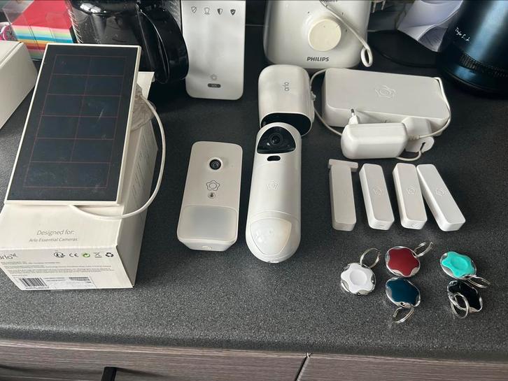 Camera’s van Verisure, Doe-het-zelf en Bouw, Alarmsystemen, Zo goed als nieuw, Ophalen