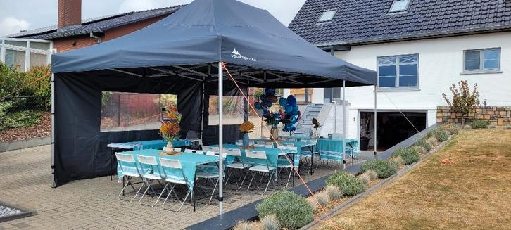 Te huur: Donkergrijze vouwtent 6x4m incl. meubilair., Hobby en Vrije tijd, Feestartikelen | Verhuur, Nieuw, Ophalen of Verzenden