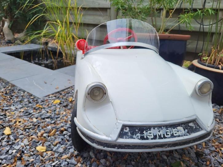 Trapauto Citroen DS - Morellet-Guérineau, Antiek en Kunst, Antiek | Speelgoed, Ophalen