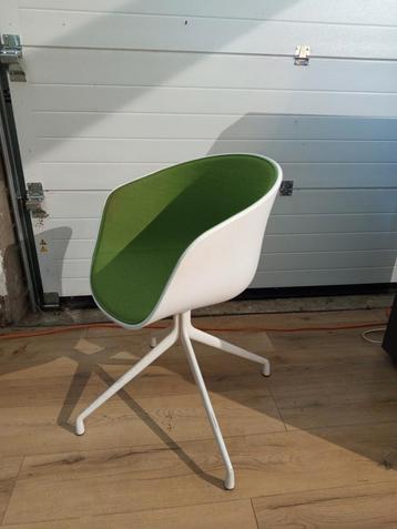 Design stoelen HAY beschikbaar voor biedingen