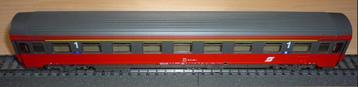 Roco Personenrijtuig 1e klasse met verlichting van de ÖBB beschikbaar voor biedingen