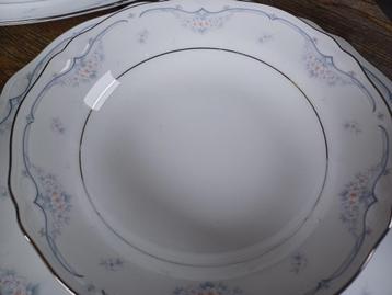 Service de restauration, Enlèvement, Comme neuf, Service complet
