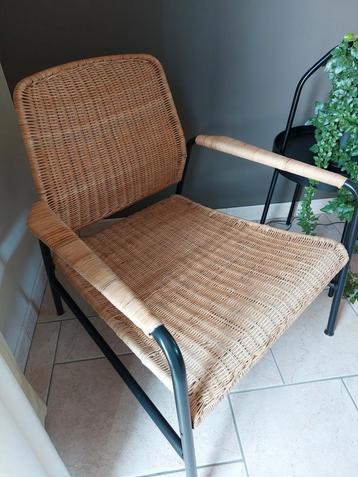 Fauteuil en rotin IKEA beschikbaar voor biedingen