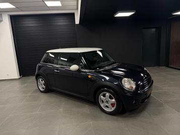 MINI COOPER BENZINE 135.000 KM, Autos, Mini, 139 g/km, Entreprise, 120 kW, Cooper