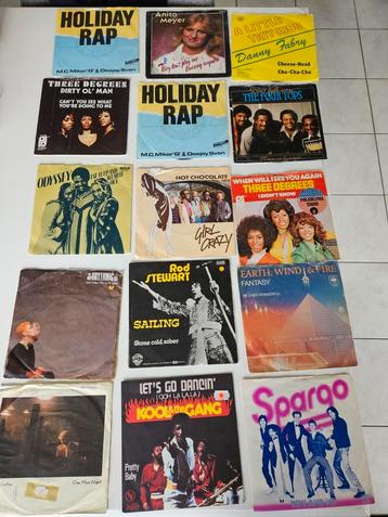 Zeer leuke Singeltjes. beschikbaar voor biedingen