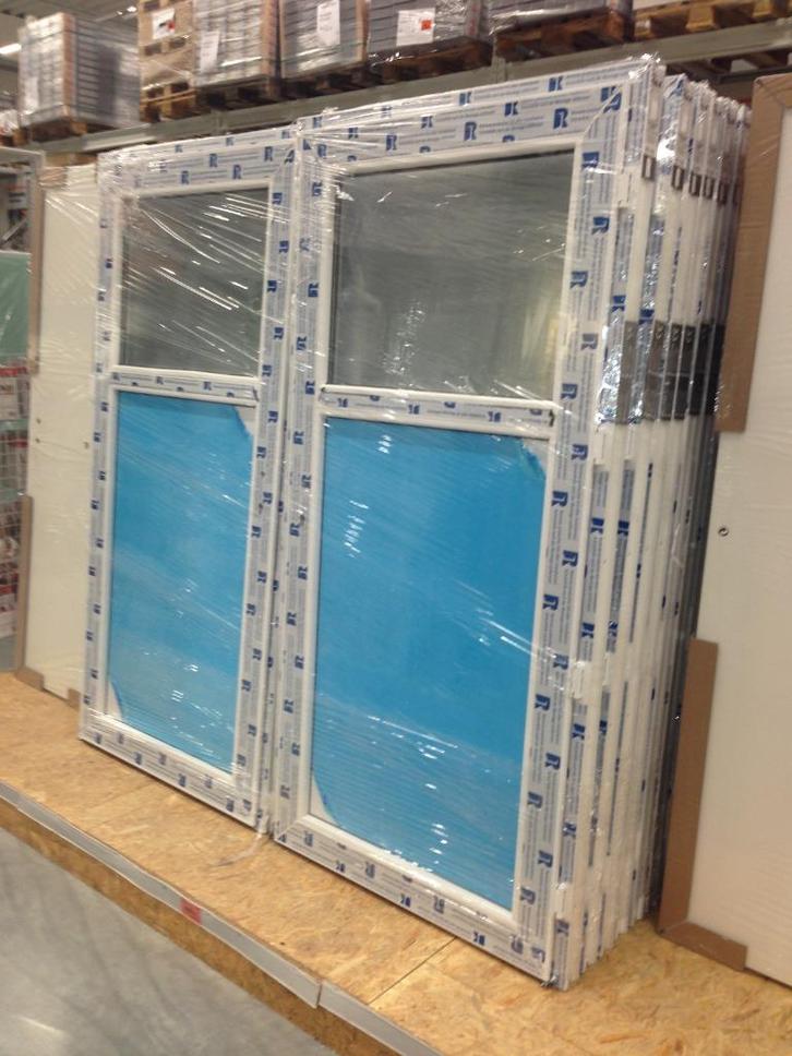 Witte PVC-deur met handgreep inbegrepen, Doe-het-zelf en Bouw, Glas en Ramen, Nieuw, Ophalen