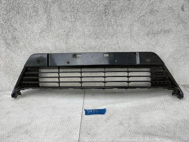 TOYOTA AURIS E180 BUMPER GRILLE 5311202390, Auto-onderdelen, Carrosserie, Bumper, Toyota, Voor, Gebruikt, Ophalen of Verzenden