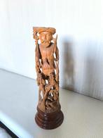 Oosters gesculpteerd houten beeldje, Antiek en Kunst, Ophalen of Verzenden