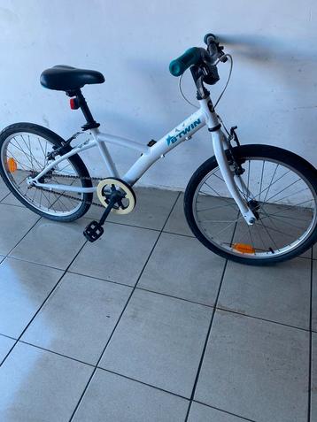 Vélo enfant 6-7ans  beschikbaar voor biedingen
