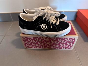 Chaussure Vans NEUF beschikbaar voor biedingen