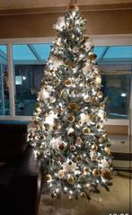 Kerstboom 2m40 + lichtjes en ongeveer 300 stukken versiering, Enlèvement, Comme neuf