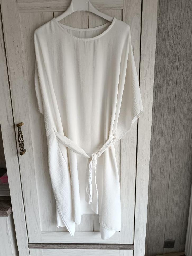 Strandkleedje gebroken wit (VERITAS), Kleding | Dames, Jurken, Zo goed als nieuw, Maat 42/44 (L), Wit, Ophalen of Verzenden