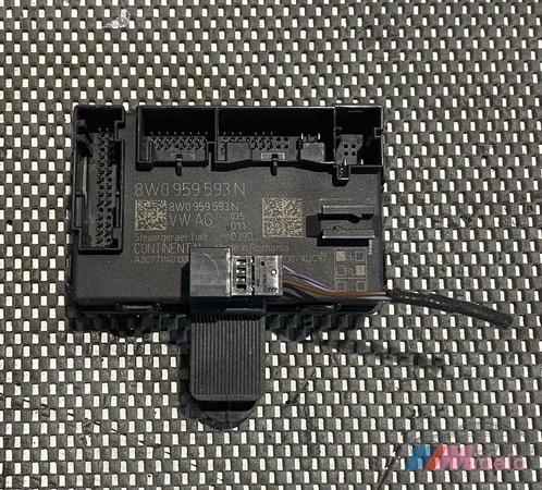 AUDI A5 DEURVERGRENDELING MODULE RECHTS VOOR 8W0959593N, Auto-onderdelen, Elektronica en Kabels, Audi, Gebruikt, Ophalen of Verzenden