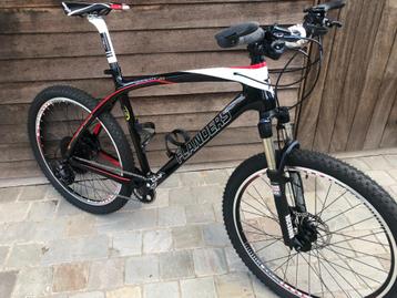 Mountainbike carbon Shimano XT - 17 inch beschikbaar voor biedingen