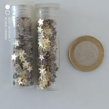 Paillettes de maquillage corps/visage LEICHNER (étoiles or)  disponible aux enchères