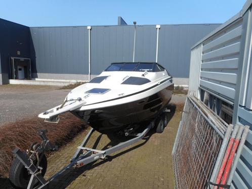 Maxum 2300 SCR, Watersport en Boten, Motorboten en Motorjachten, Gebruikt, Polyester, 6 tot 9 meter, Benzine, Binnenboordmotor