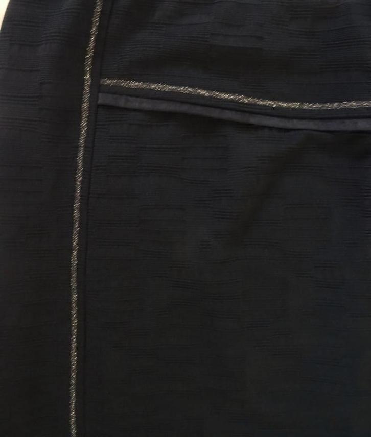 Gloednieuwe dure rok topmerk Accent, € 159. Maat 48 NL/50 B, Kleding | Dames, Grote Maten, Nieuw, Rok, Zwart, Ophalen of Verzenden