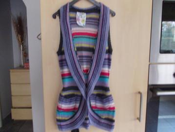 Gilet LCKR.  maat146-152.  Meisje. beschikbaar voor biedingen
