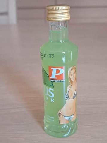 Jenever Smeets: P-Magazine - Hanne Troonbeeckx beschikbaar voor biedingen