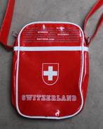 Klein rood schoudertasje uit Zwitserland, Ophalen of Verzenden, Zo goed als nieuw, Rood, Overige merken