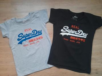 2x SuperDry  t-shirt maat 140 nieuw beschikbaar voor biedingen