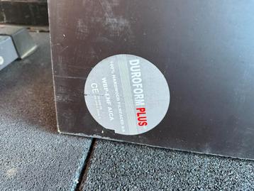 Duroform Plus betonplex platen 2,4cm hardhout,waterbestendig beschikbaar voor biedingen