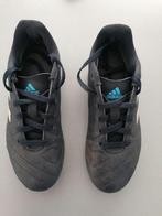 Maat 33 voetbalschoenen, Sport en Fitness, Ophalen of Verzenden, Gebruikt, Schoenen