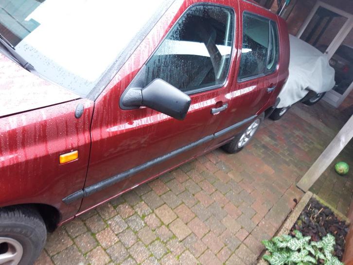 VW Golf 3  1992  benzine 1400  te koop, Autos, Volkswagen, Particulier, Golf, Jantes en alliage léger, Peinture métallisée, Radio