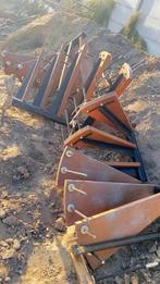 ANTIEKEN HOUTEN CIRKEL TRAP JAREN 50/60, Doe-het-zelf en Bouw, Ophalen, Zo goed als nieuw