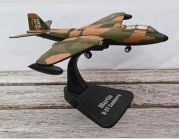 27 avions militaires dont 25 en métal - Editions Atlas, Enlèvement ou Envoi, Armée de l'air, Miniature ou Figurine