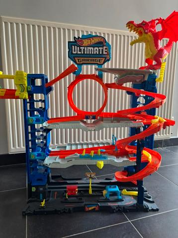 Hotwheels Ultimate garage  beschikbaar voor biedingen
