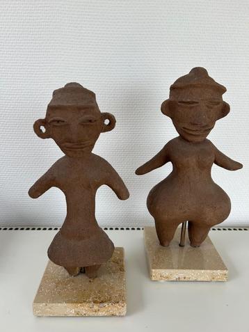 Beeldjes beschikbaar voor biedingen